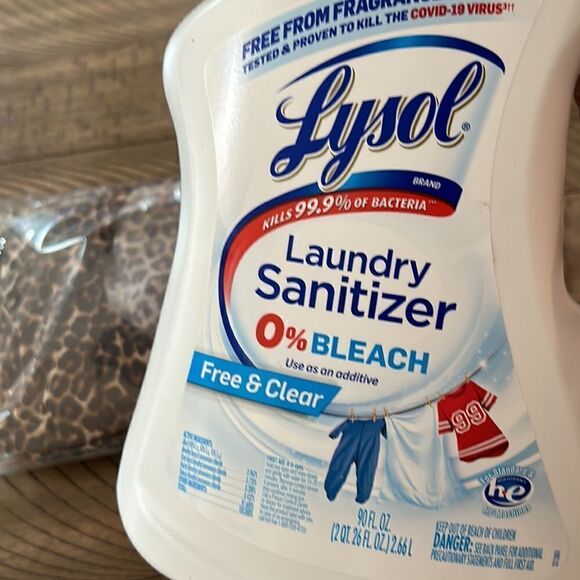 Purr 😸 like a Leopard 🐆 in this Sleek, Soft & Stylish Animal 🦒 Print Blouse. - Picture 16 of 17